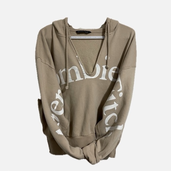 Abercrombie & Fitch Beige Sweatshirt with White Lettering - Picture 2 of 7
